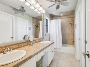 8200 Neely DR 206, Austin TX 78759