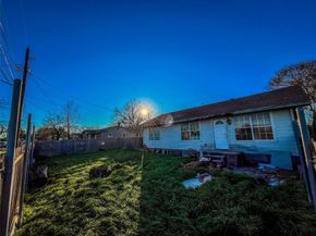 3308 Montopolis DR, Austin TX 78744