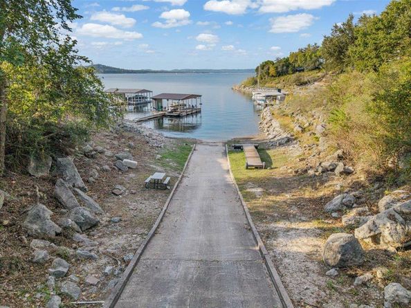 13126 Travis View LOOP, Austin TX 78732