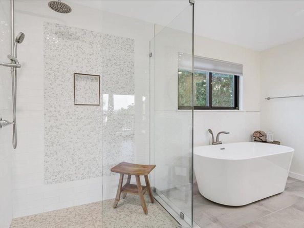 13126 Travis View LOOP, Austin TX 78732