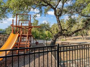 13126 Travis View LOOP, Austin TX 78732