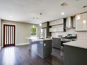 1206 Eleanor ST, Austin TX 78721