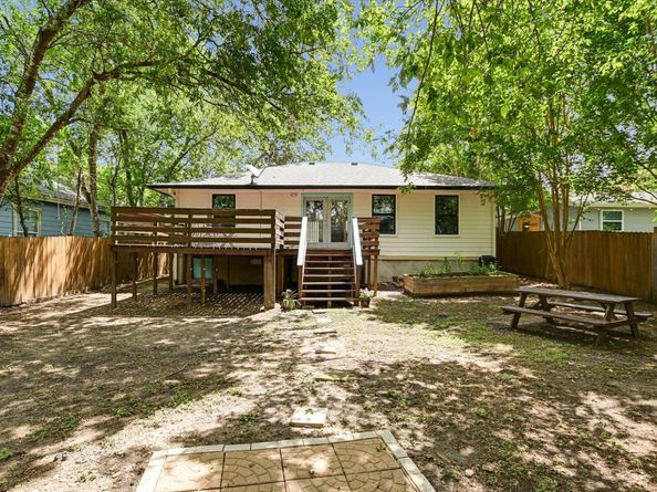 1206 Eleanor ST, Austin TX 78721