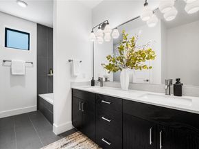 1615 E 7th ST 208, Austin TX 78702