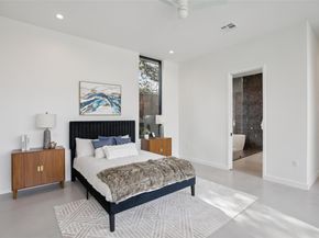 2512 Ridgeview ST, Austin TX 78704