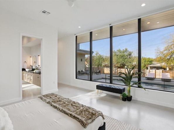 2512 Ridgeview ST, Austin TX 78704