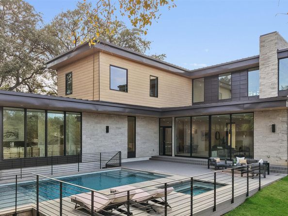 2512 Ridgeview ST, Austin TX 78704