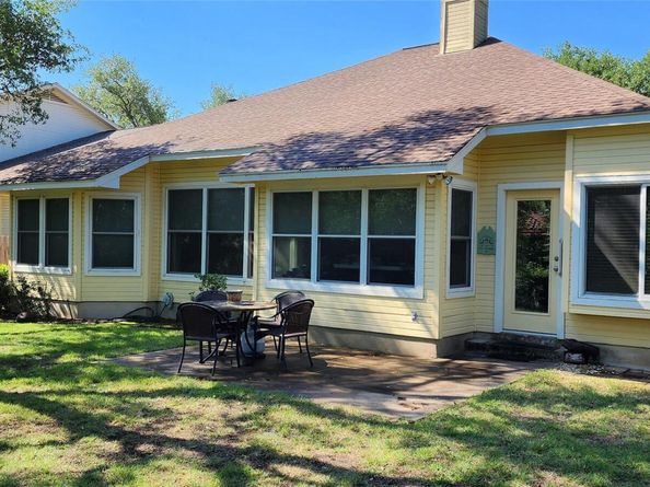 11108 Crossland DR, Austin TX 78726