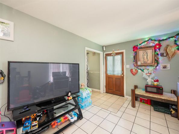8508 Dryfield DR, Austin TX 78758