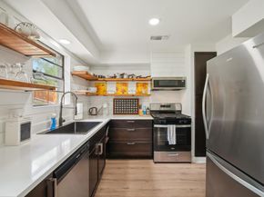 6914 Pondsdale LN, Austin TX 78724