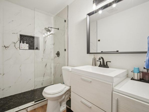 6914 Pondsdale LN, Austin TX 78724