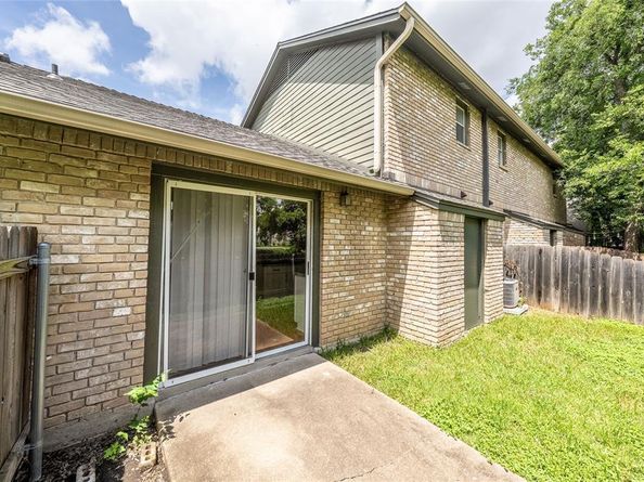 1015 E Yager LN 84, Austin TX 78753