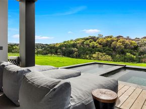 105 Canyon Turn TRL, Austin TX 78734