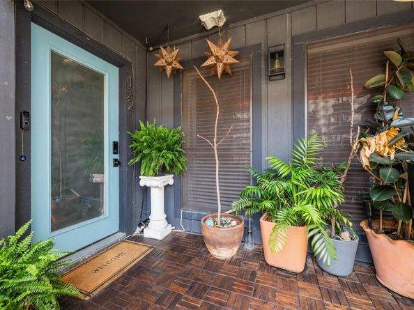 909 Reinli ST 122, Austin TX 78751