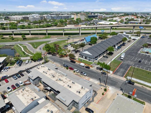 909 Reinli ST 122, Austin TX 78751