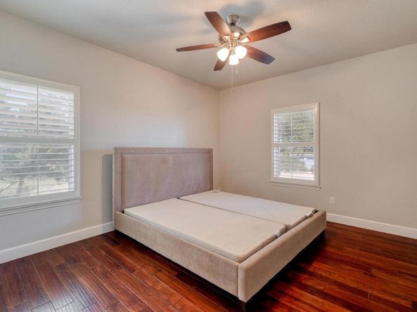 4810 Turnback ST, Lago Vista TX 78645
