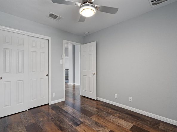 1113 Sunny Meadows LOOP, Georgetown TX 78626
