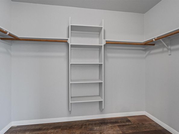 1113 Sunny Meadows LOOP, Georgetown TX 78626