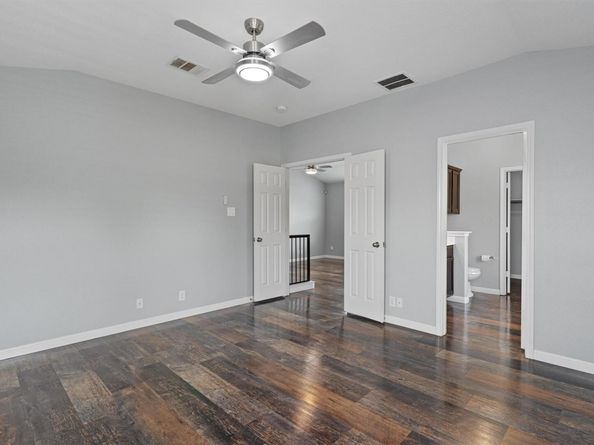 1113 Sunny Meadows LOOP, Georgetown TX 78626