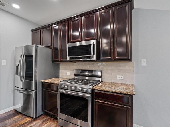 1113 Sunny Meadows LOOP, Georgetown TX 78626