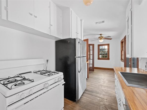 516 Lockhart DR, Austin TX 78704