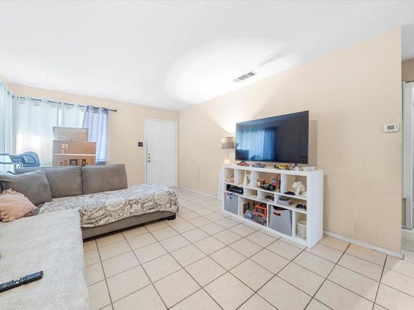 10410 Little Pebble DR, Austin TX 78758