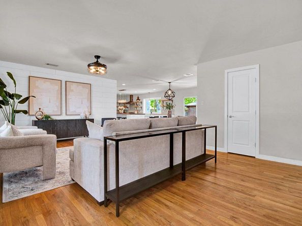 7907 Tisdale DR, Austin TX 78757