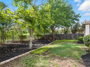 8113 Ladera Verde DR, Austin TX 78739