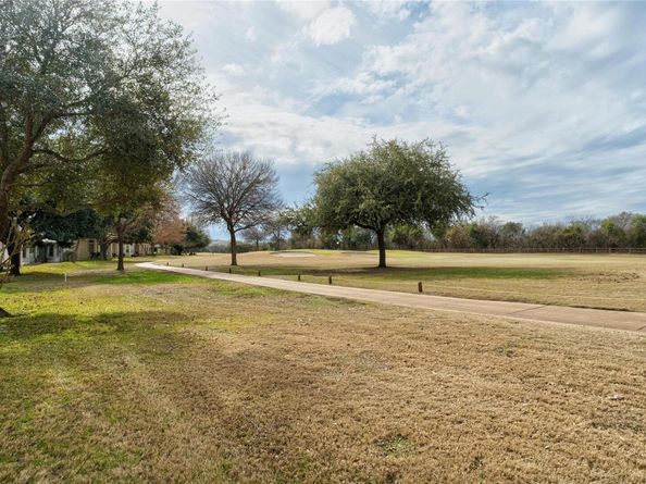 10932 River Plantation DR, Austin TX 78747