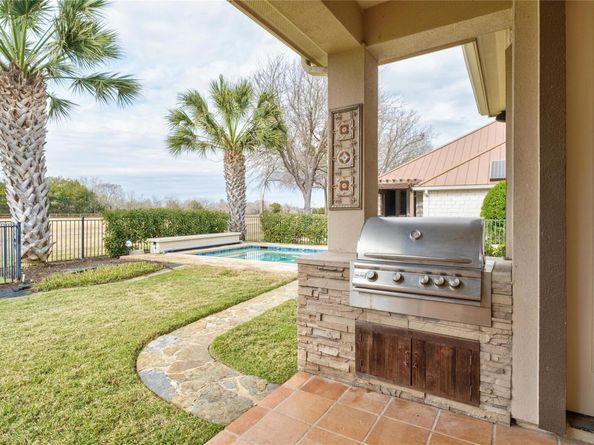 10932 River Plantation DR, Austin TX 78747