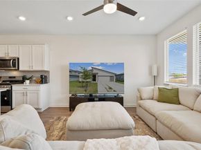 13821 Zuhause DR, Pflugerville TX 78660