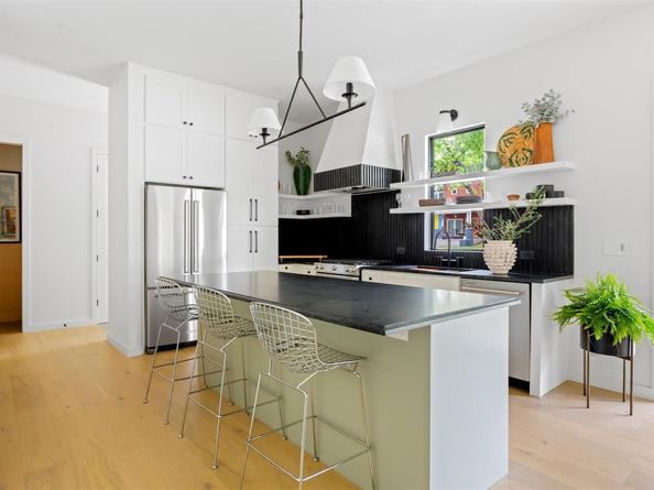 4911 Duval, Austin TX 78751