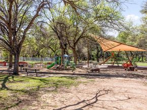 6600 Auburndale ST, Austin TX 78723