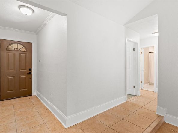 3900 Hillside DR, Round Rock TX 78681