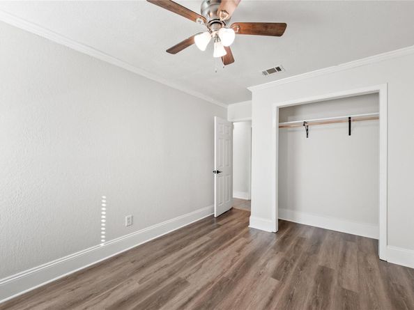 3900 Hillside DR, Round Rock TX 78681