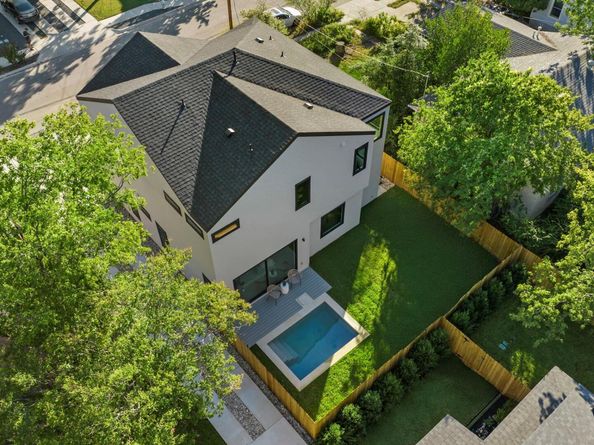 1216 Arcadia Ave 1, Austin TX 78757