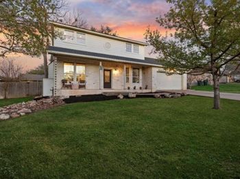 302 Deepwood DR