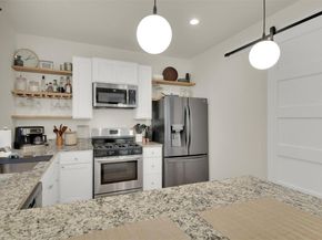 510 Blackson Ave 2, Austin TX 78752