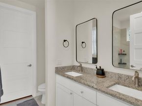 510 Blackson Ave 2, Austin TX 78752