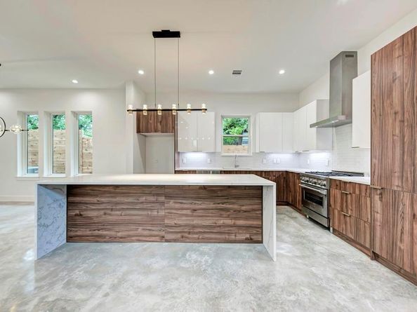 921 Walter ST 1, Austin TX 78702