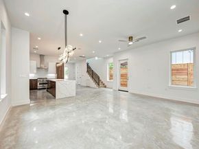 921 Walter ST 1, Austin TX 78702