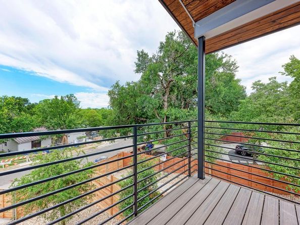 921 Walter ST 1, Austin TX 78702