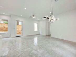921 Walter ST 1, Austin TX 78702