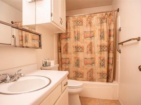 10709 Barnhill DR, Austin TX 78758
