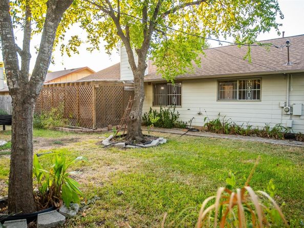 10709 Barnhill DR, Austin TX 78758