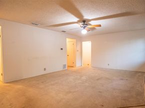 10709 Barnhill DR, Austin TX 78758