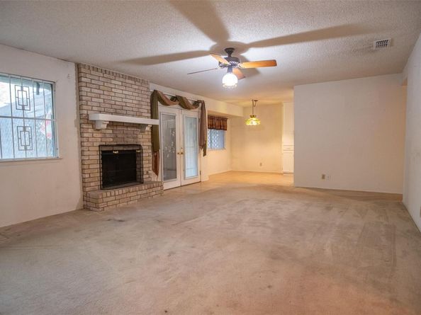 10709 Barnhill DR, Austin TX 78758