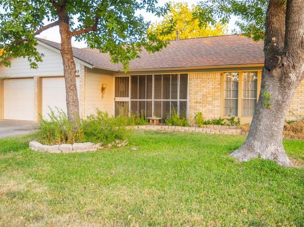 10709 Barnhill DR, Austin TX 78758