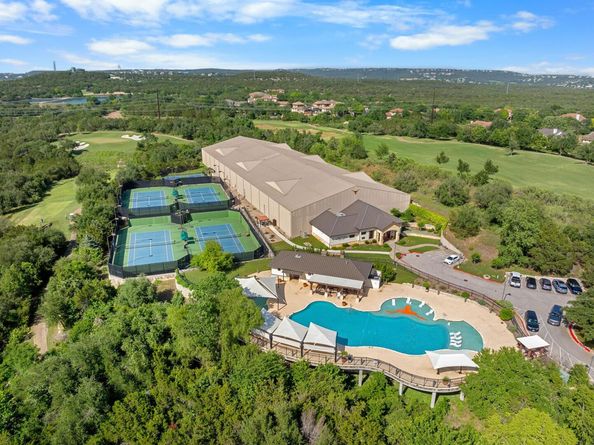 205 Horseback HOLW, Austin TX 78732