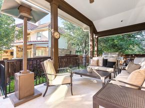 205 Horseback HOLW, Austin TX 78732